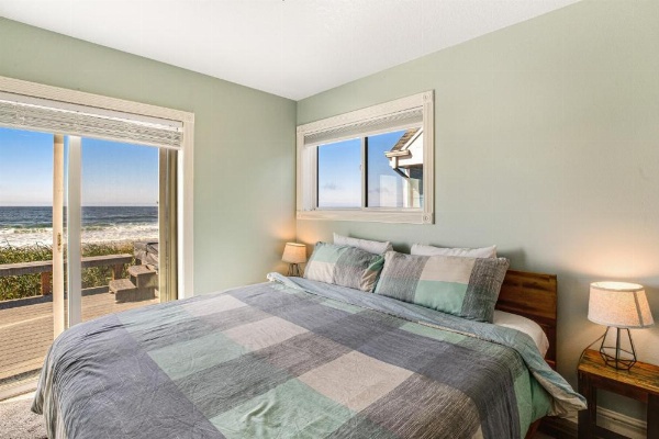 Sand Castle 2 image 20